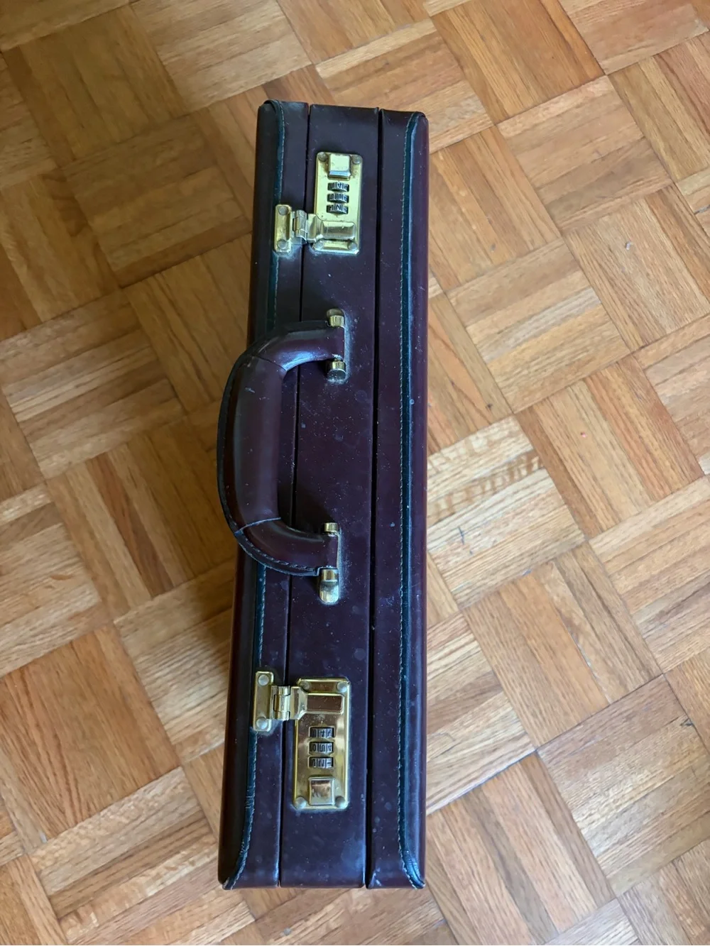 Classic Men's Leather Briefcase in Dark Brown